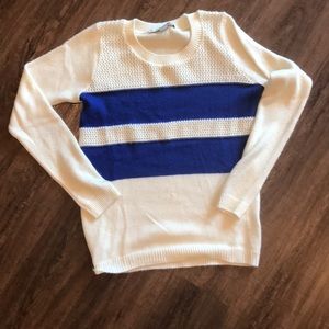 Crew neck sweater